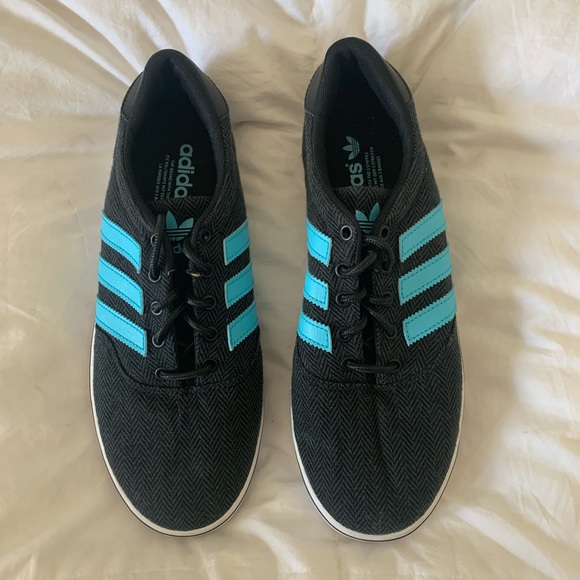 mens tracksuit set adidas